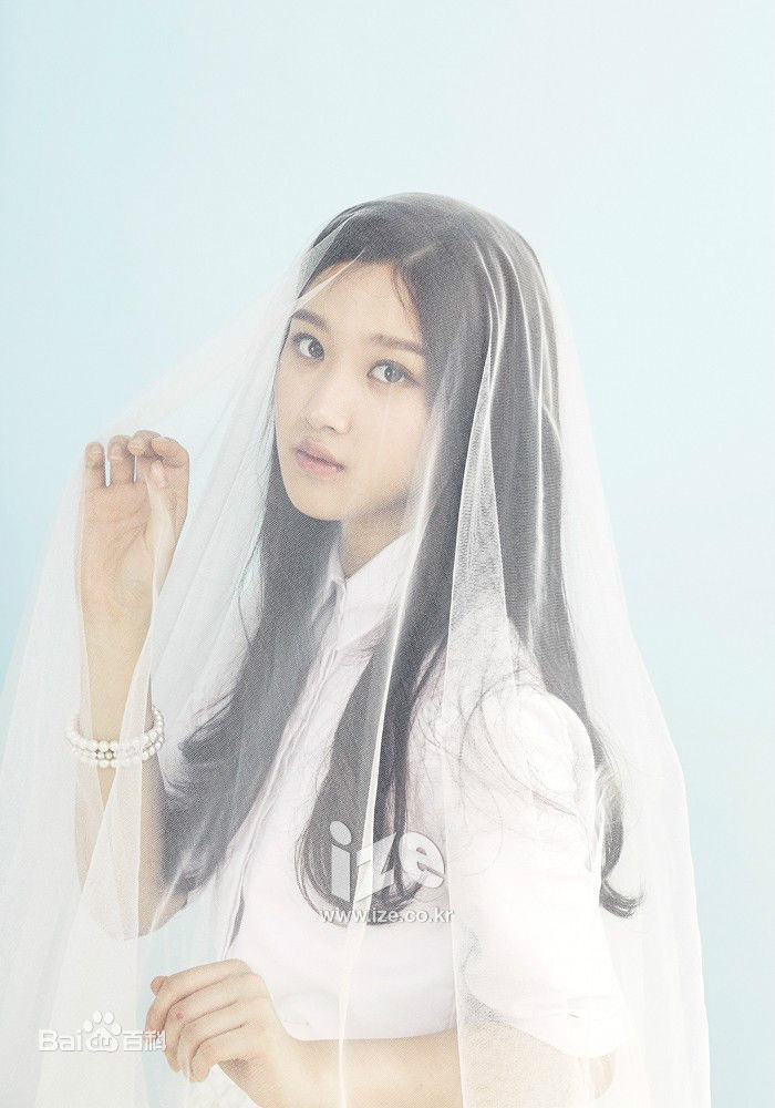 文佳煐( ，Moon Ga Young)ize图册