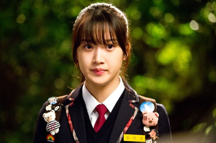 文佳煐( ，Moon Ga Young)前后照片