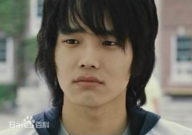 温朱万(，On Ju Wan)生活照