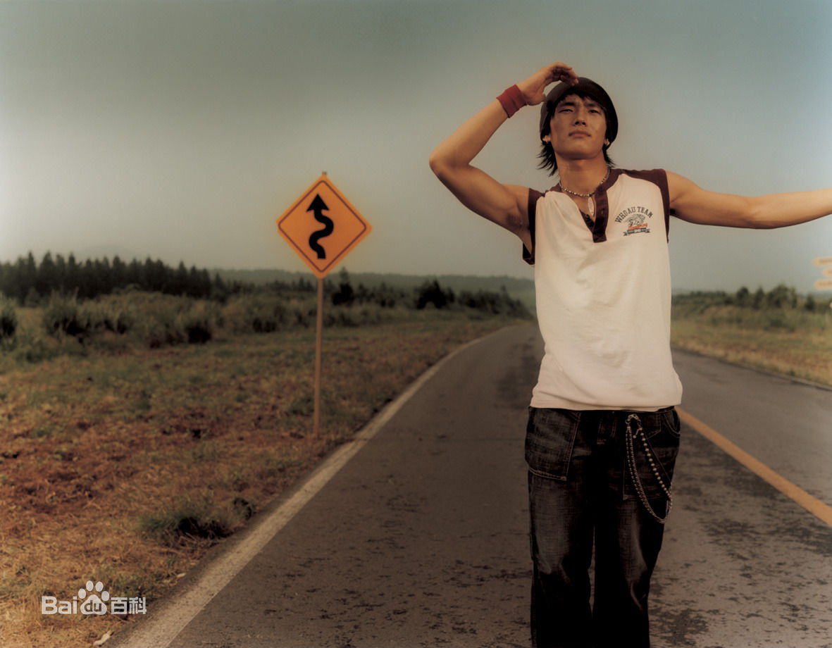 温朱万(，On Ju Wan)生活照