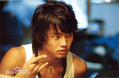 温朱万(，On Ju Wan)生活照