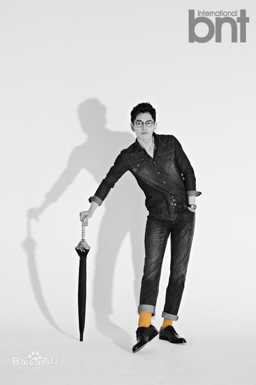 温朱万(，On Ju Wan)武林女大学生精选剧照