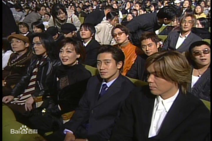 申河均(，Shin Ha-kyun，シン ハギュン)获奖情况图册前后照片