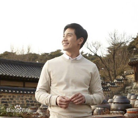 申河均(，Shin Ha-kyun，シン ハギュン)广告相册性感图片图集