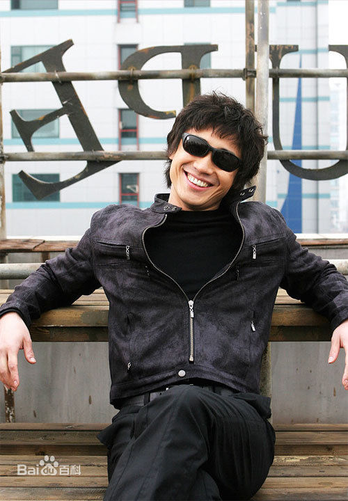 最新申河均(，Shin Ha-kyun，シン ハギュン)精彩图册