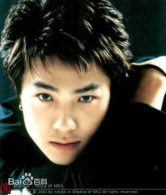 高清李成真()图片