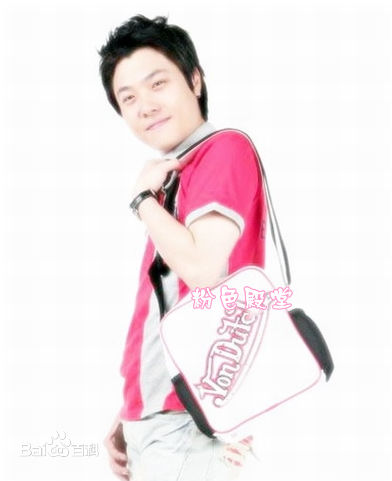 李成真()最新人物图集