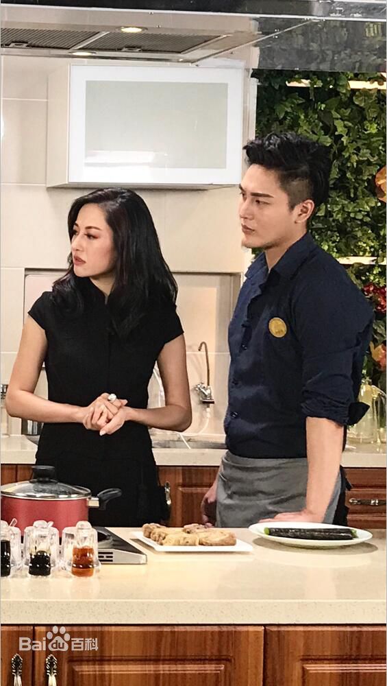 翁航融(Henry)工作照2图册