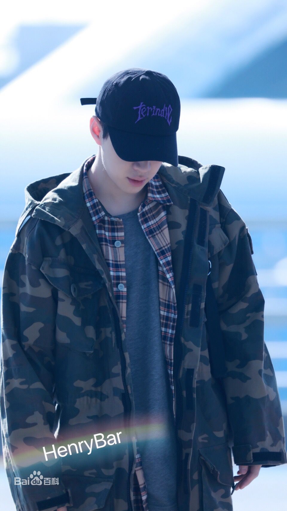 刘宪华(Henry Lau、)机场图壁纸壁纸