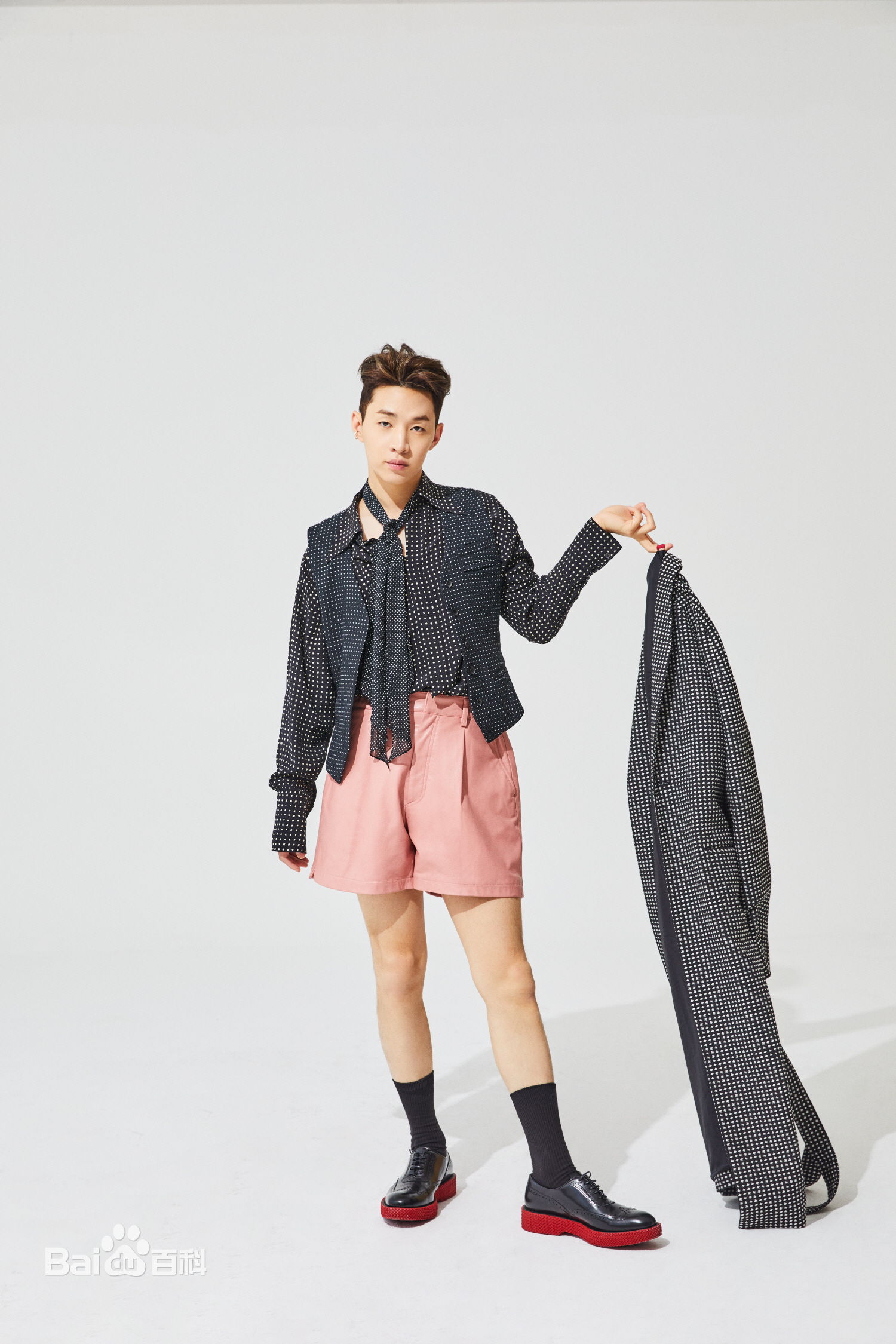 刘宪华(Henry Lau、)精选BAZAAR图册