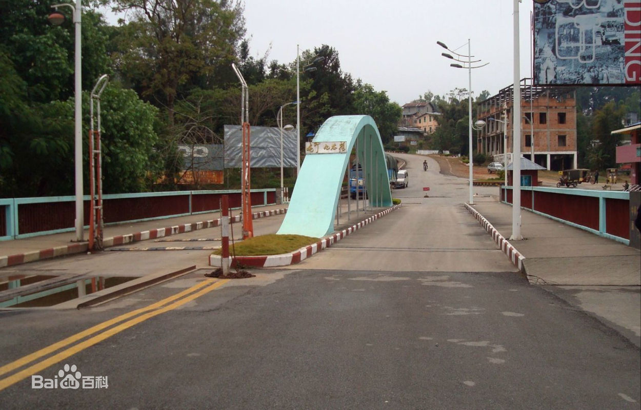 最新康馥麟性感图片