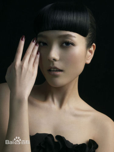 杨乐乐最新个人2壁纸