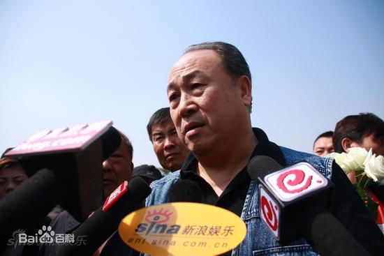 闫怀礼(Huai-li Yan)追悼会性感图片图集