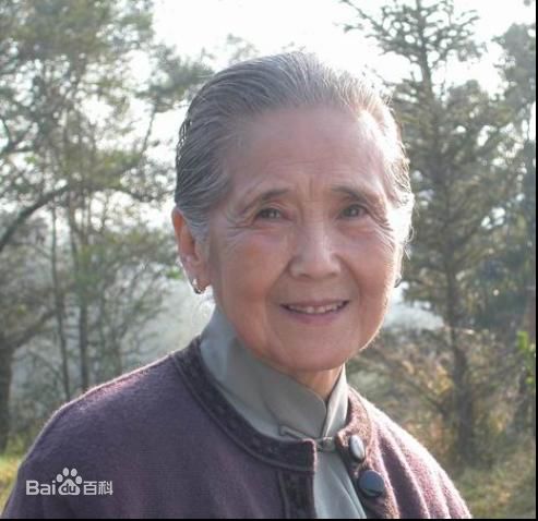 最优质梁鲁园生活照