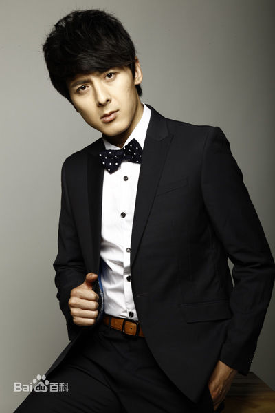 金于宸古晓和图片素颜照相册