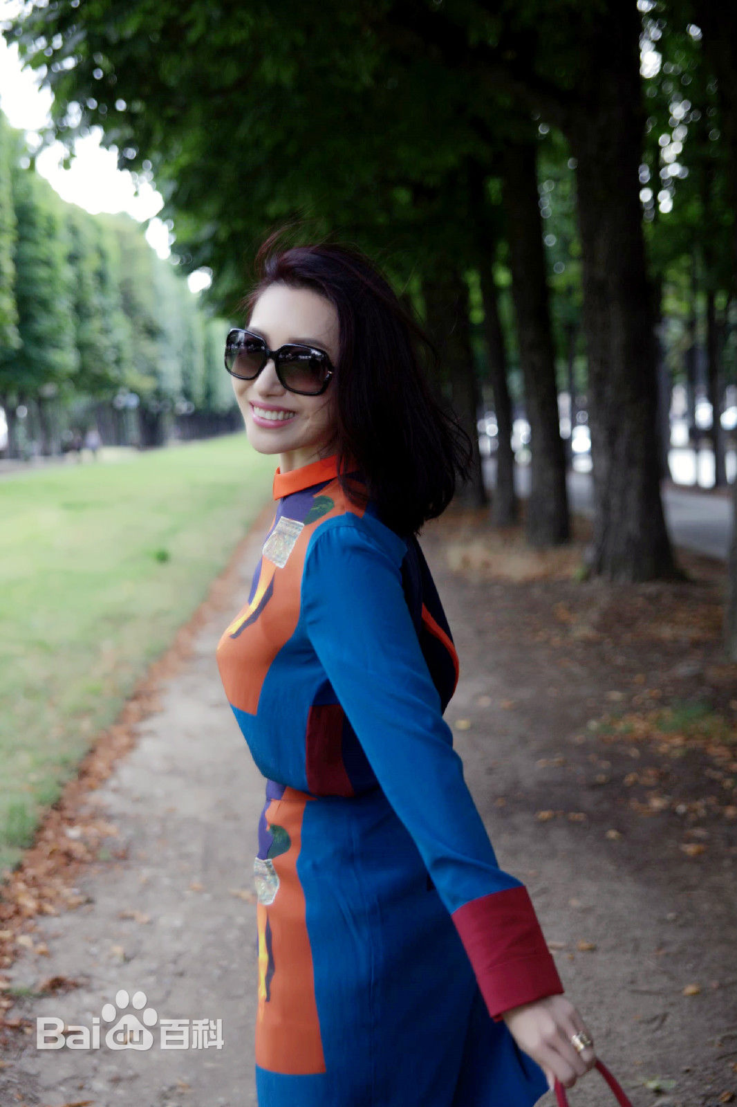 最全殷旭素颜照