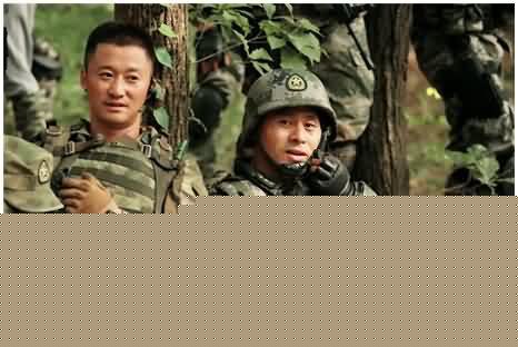 最新马东延在《战狼》剧组照中的图集