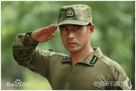 最新马东延在《战狼》剧组照中的图集