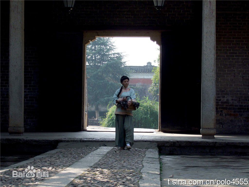 宋佳玲影视角色照前后照片