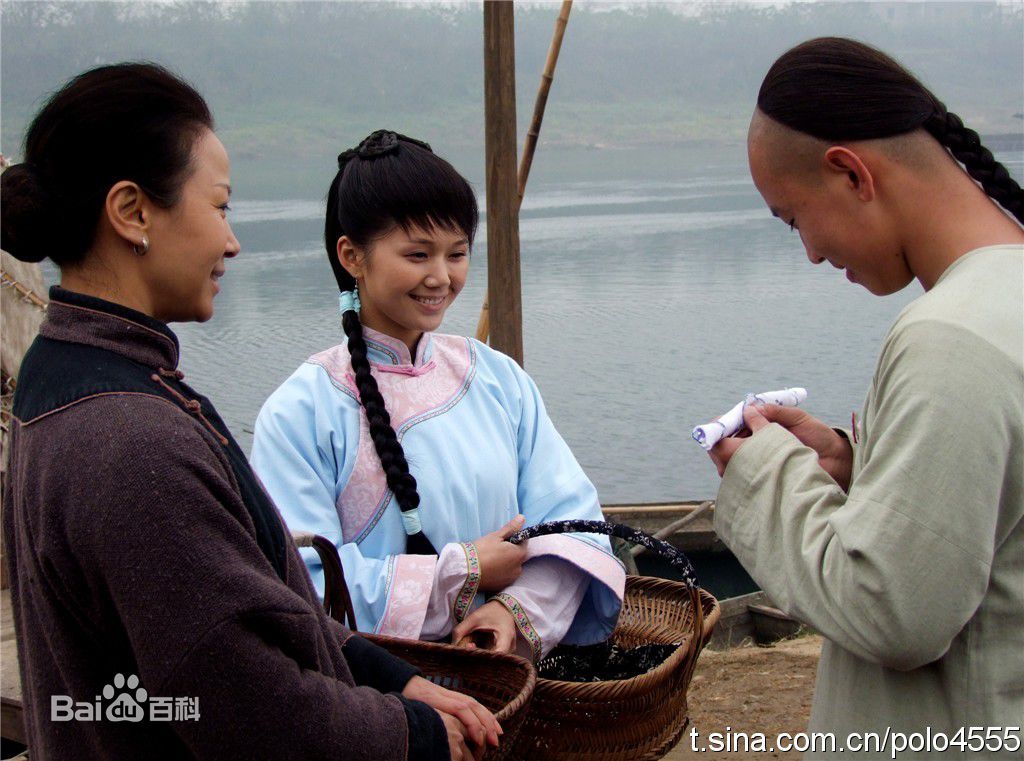 宋佳玲影视角色照前后照片