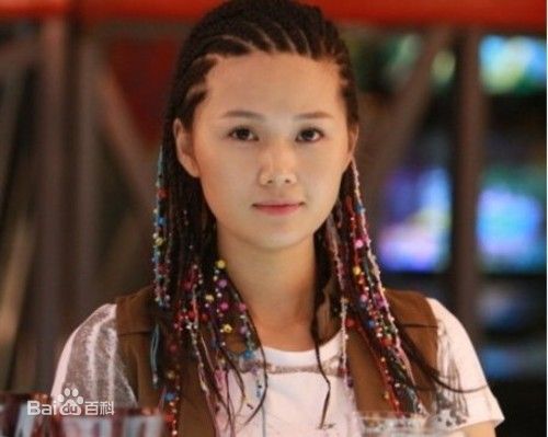 宋佳玲出席活动图册