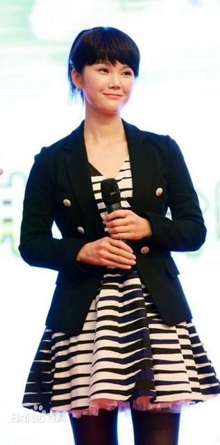 宋佳玲出席活动图册