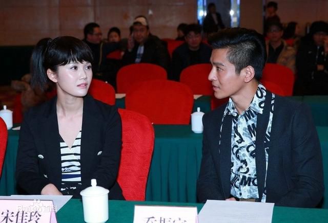 宋佳玲出席活动图册