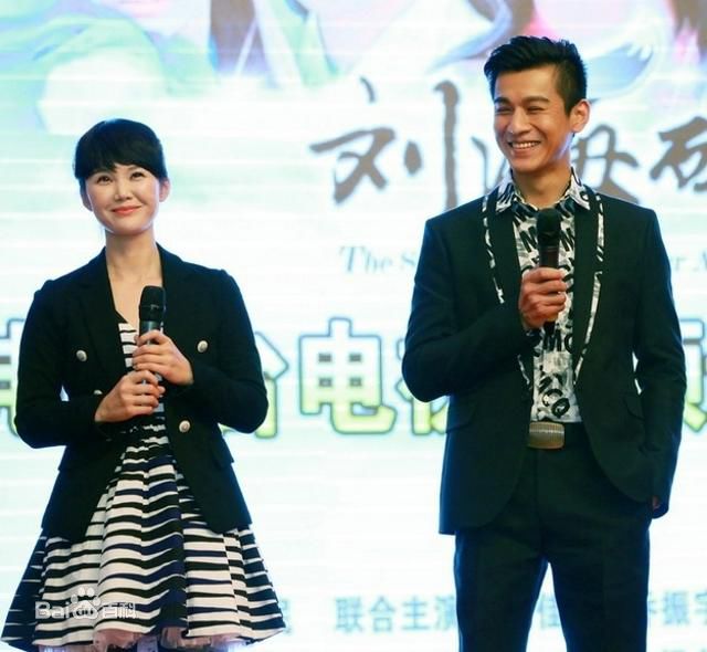 宋佳玲出席活动图册