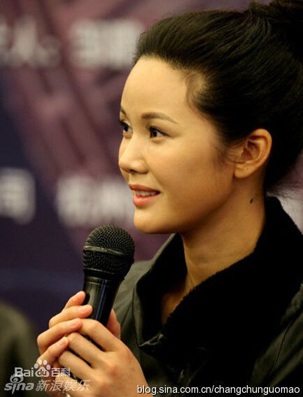 宋佳玲清纯美照图片图册