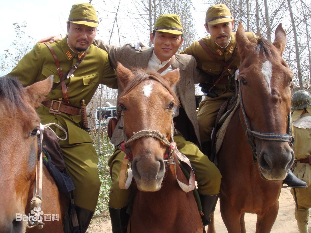 徐雷智幕后照图册