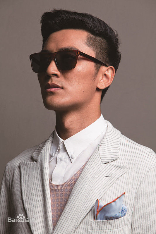 王鑫尧(kiray)最优质杂志拍摄及花絮