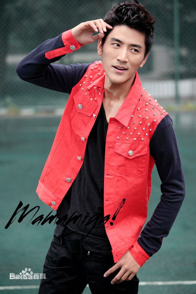 王鑫尧(kiray)高清杂志图集