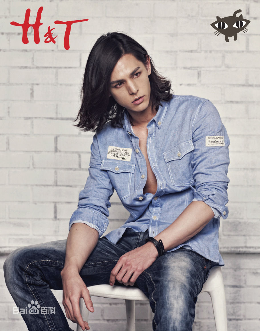 李贤宰(LEE HYUNJAE)UGIZ 与 H壁纸壁纸