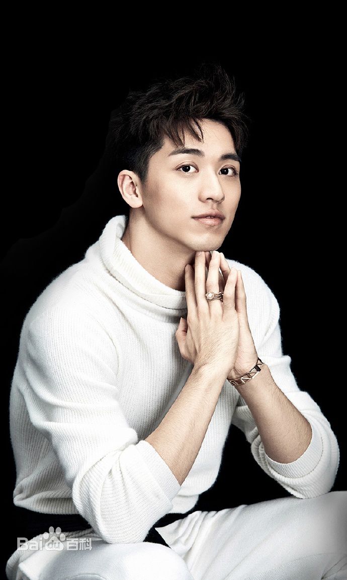 许魏洲(Timmy Xu、)时尚芭莎生活照