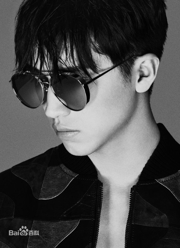 许魏洲(Timmy Xu、)周末画报壁纸壁纸