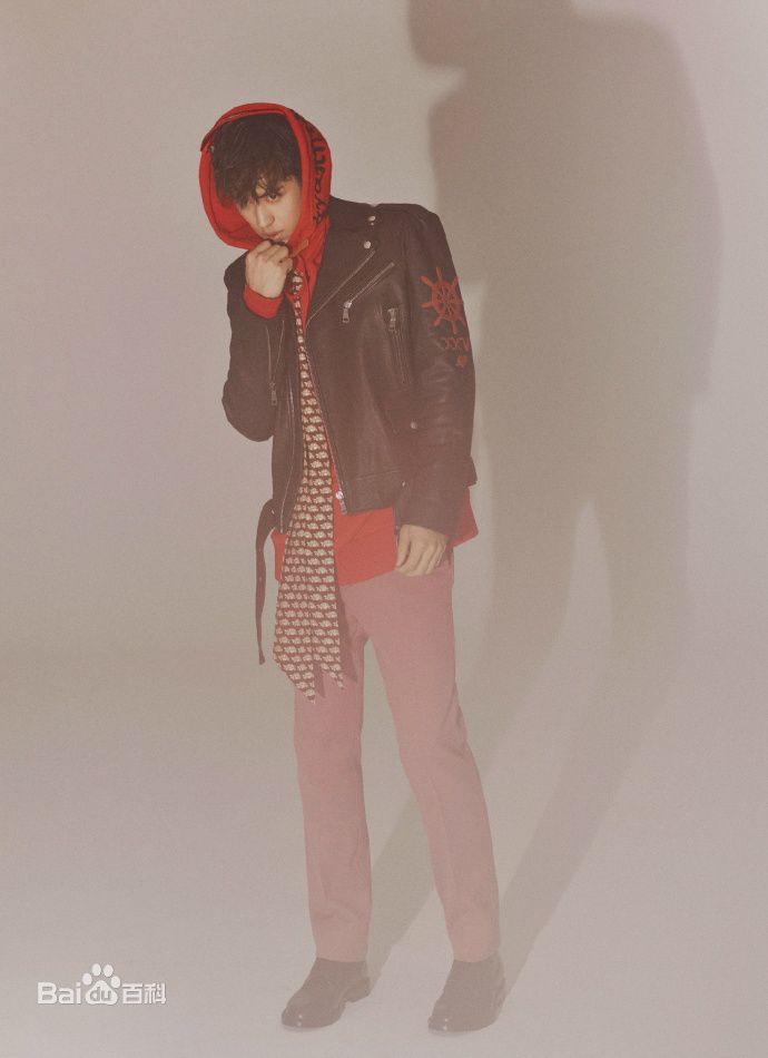 许魏洲(Timmy Xu、)周末画报壁纸壁纸