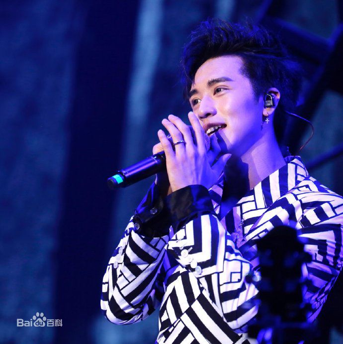 许魏洲(Timmy Xu、)2016Light亚洲巡演图册