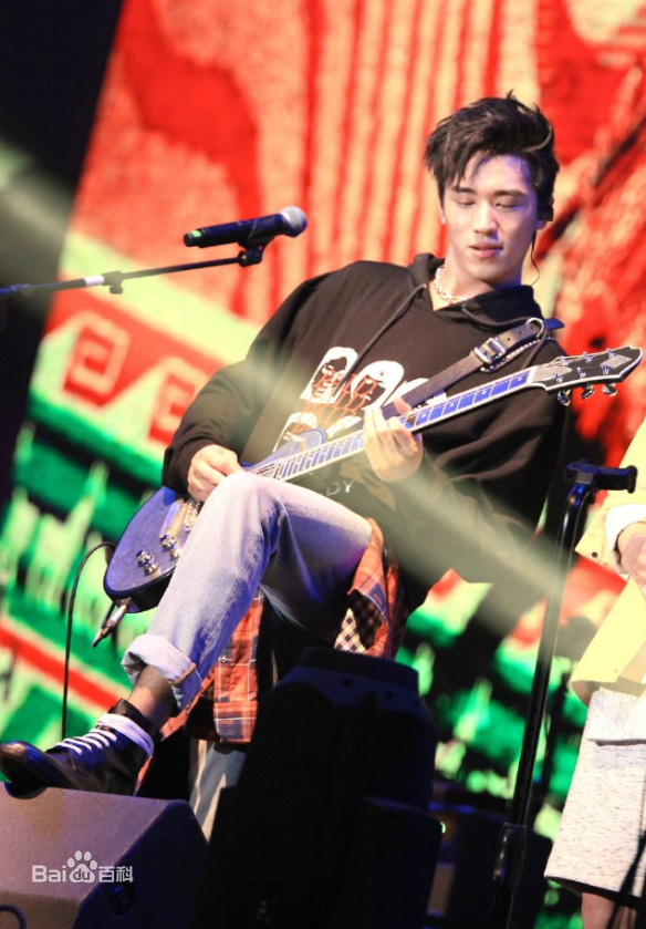 许魏洲(Timmy Xu、)2016Light亚洲巡演图册