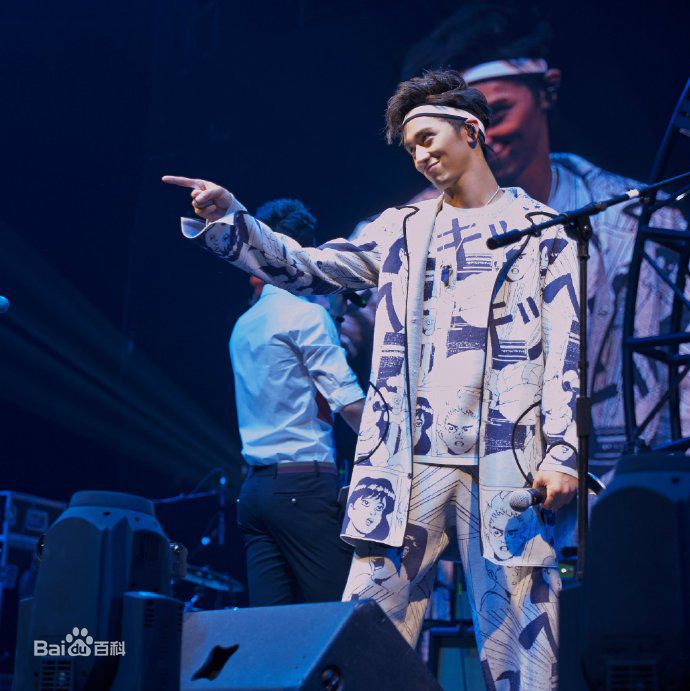 许魏洲(Timmy Xu、)2016Light亚洲巡演图册