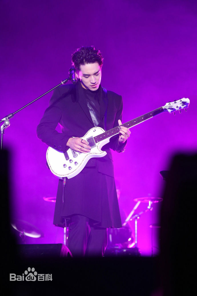 许魏洲(Timmy Xu、)颁奖礼素颜照相册