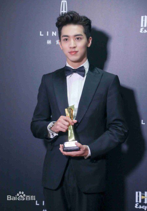 许魏洲(Timmy Xu、)颁奖礼素颜照相册