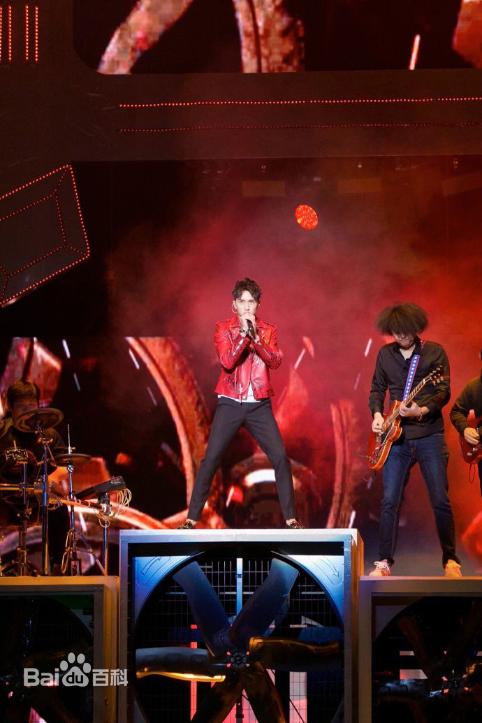 许魏洲(Timmy Xu、)颁奖礼素颜照相册