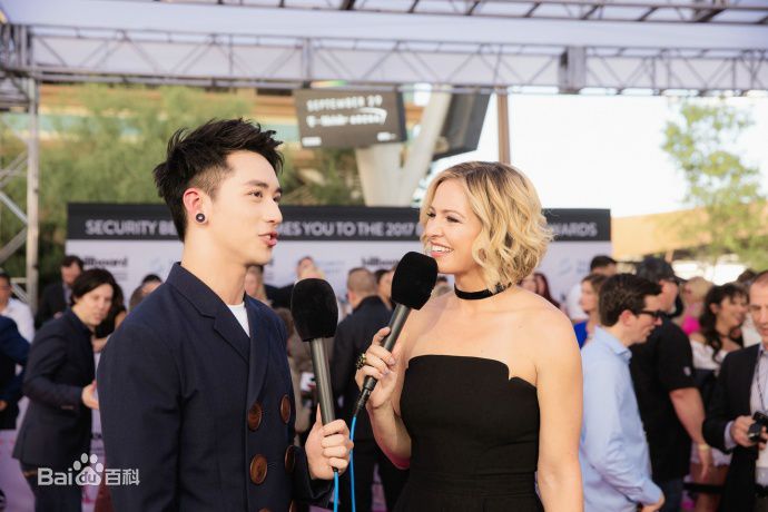 许魏洲(Timmy Xu、)颁奖礼素颜照相册