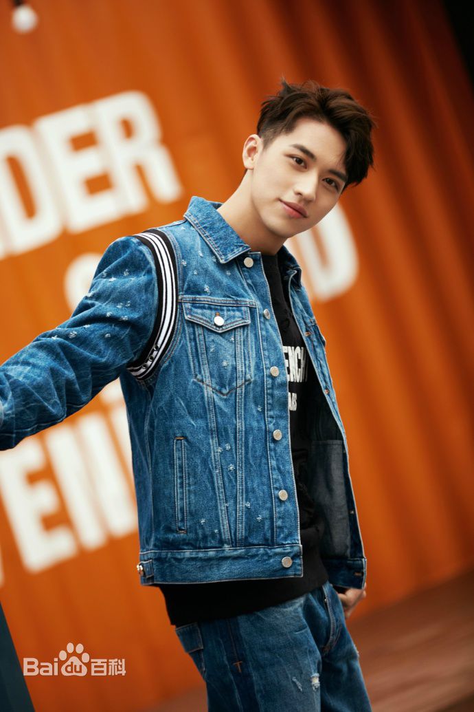 许魏洲(Timmy Xu、)街拍图册