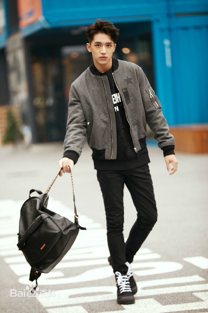 许魏洲(Timmy Xu、)街拍图册