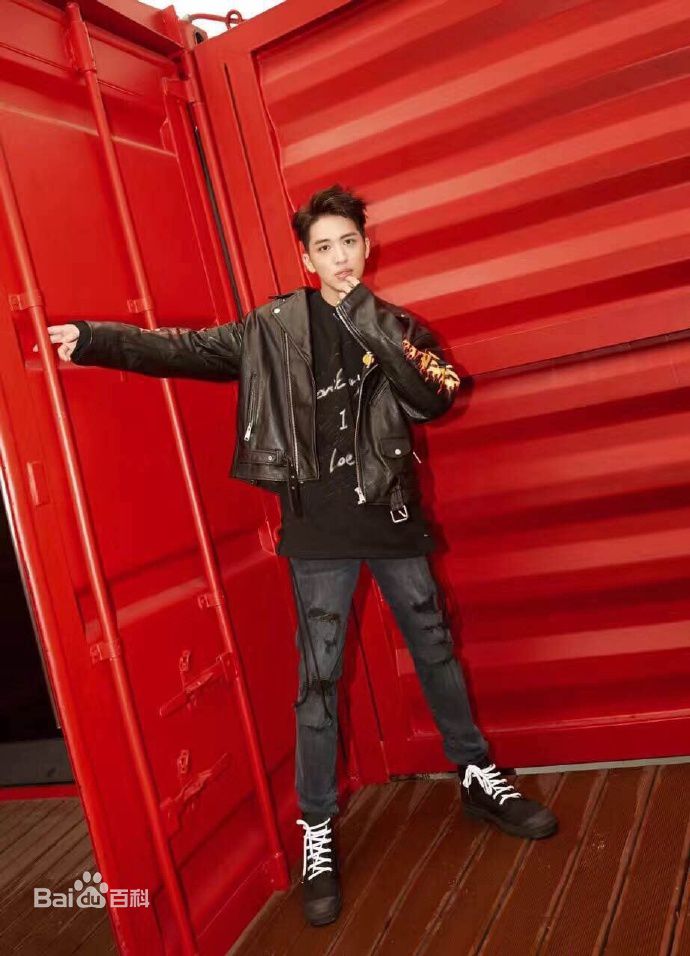 许魏洲(Timmy Xu、)街拍图册