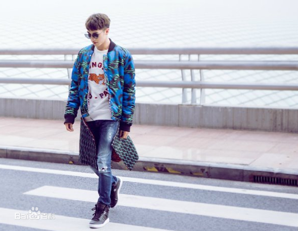 许魏洲(Timmy Xu、)街拍图册