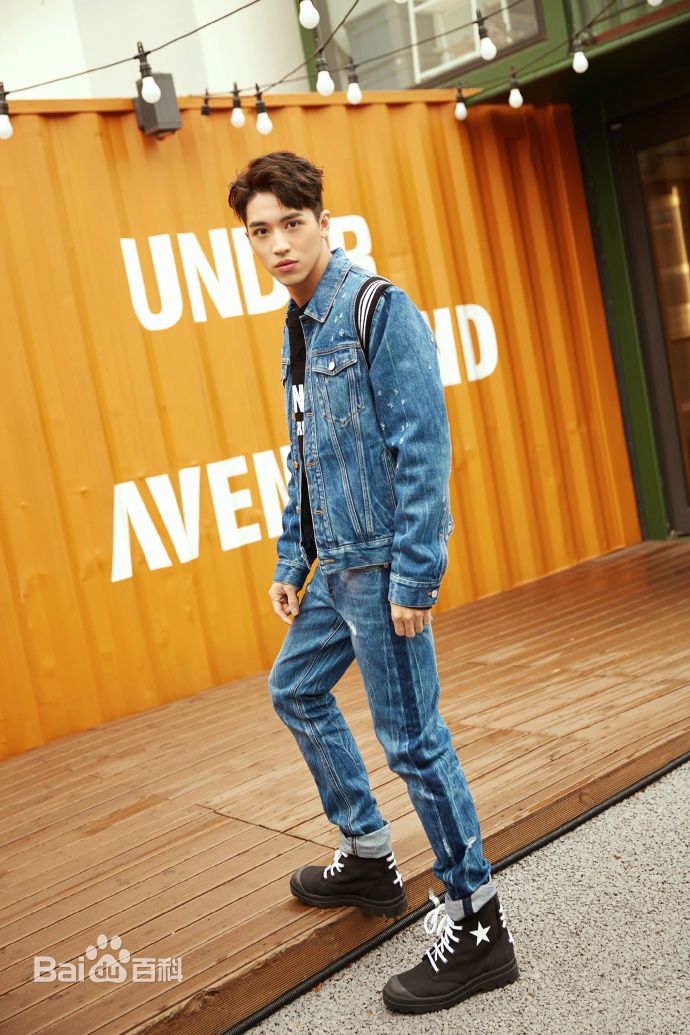 许魏洲(Timmy Xu、)街拍图册