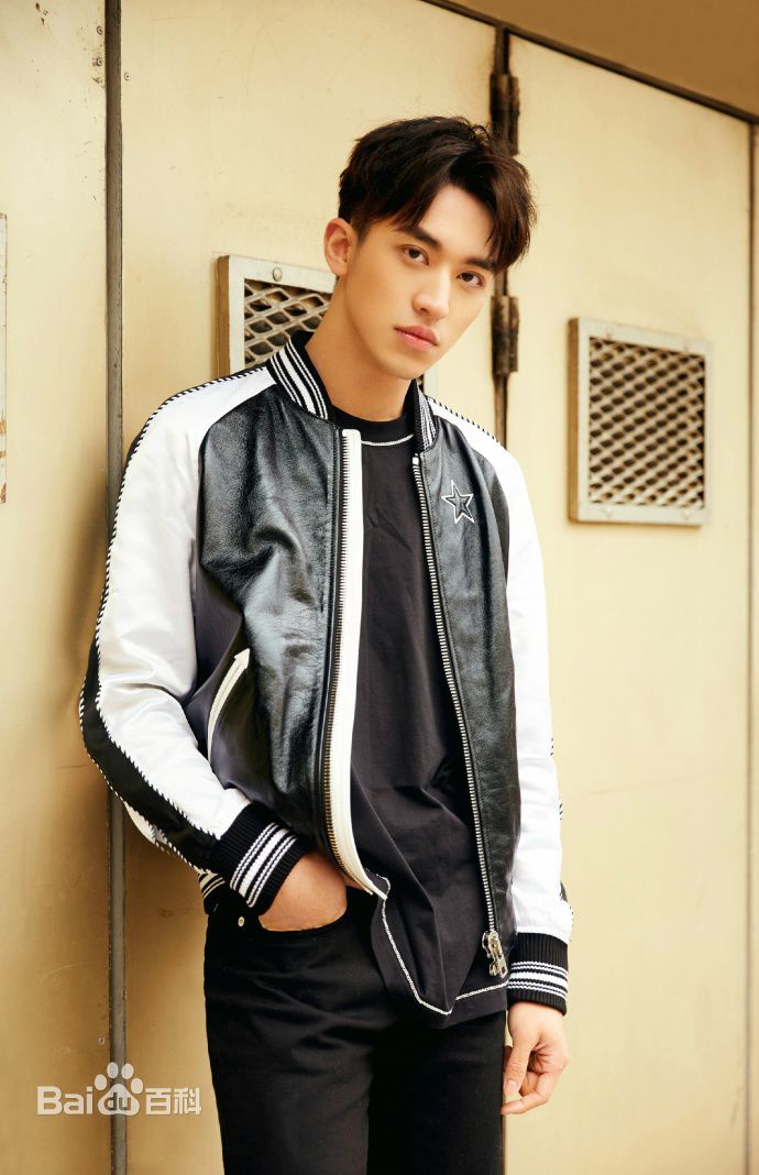 许魏洲(Timmy Xu、)街拍图册