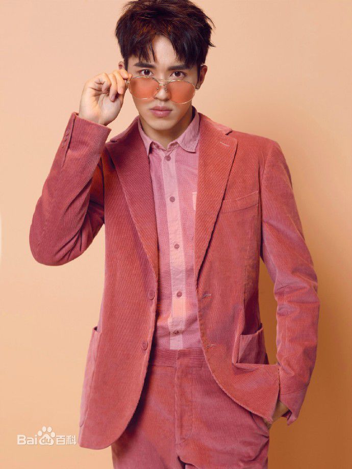 许魏洲(Timmy Xu、)嘉人美妆素颜照相册